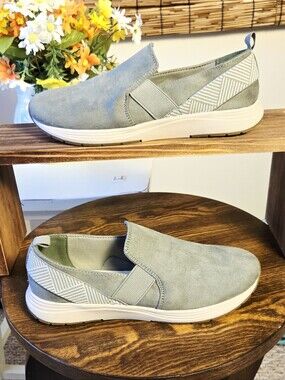 Easy Spirit Slip In Flats Comfort Shoes